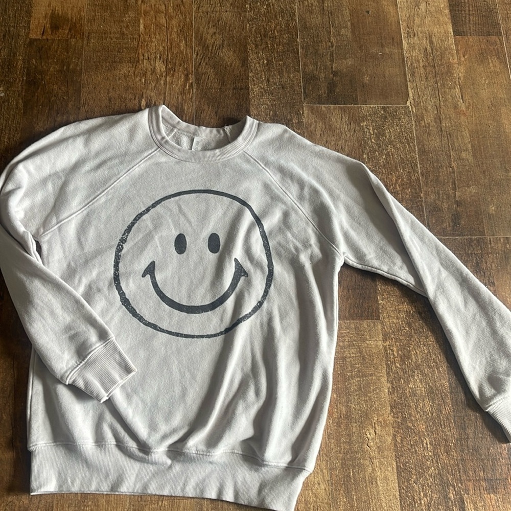 Protrend Crewneck Trendy Smiley sweatshirt - Picture 2 of 6